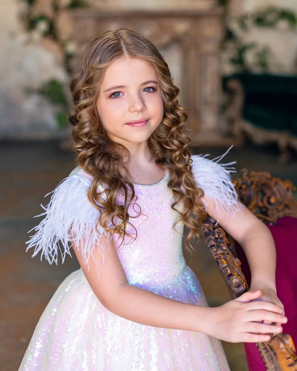 Блестящее платье с цветочным у – обзор и цена Birthday Sash Glitter